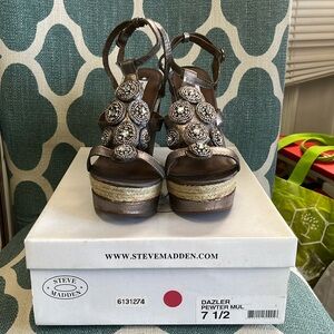 Steve Madden “Dazler” wedges size 7 1/2